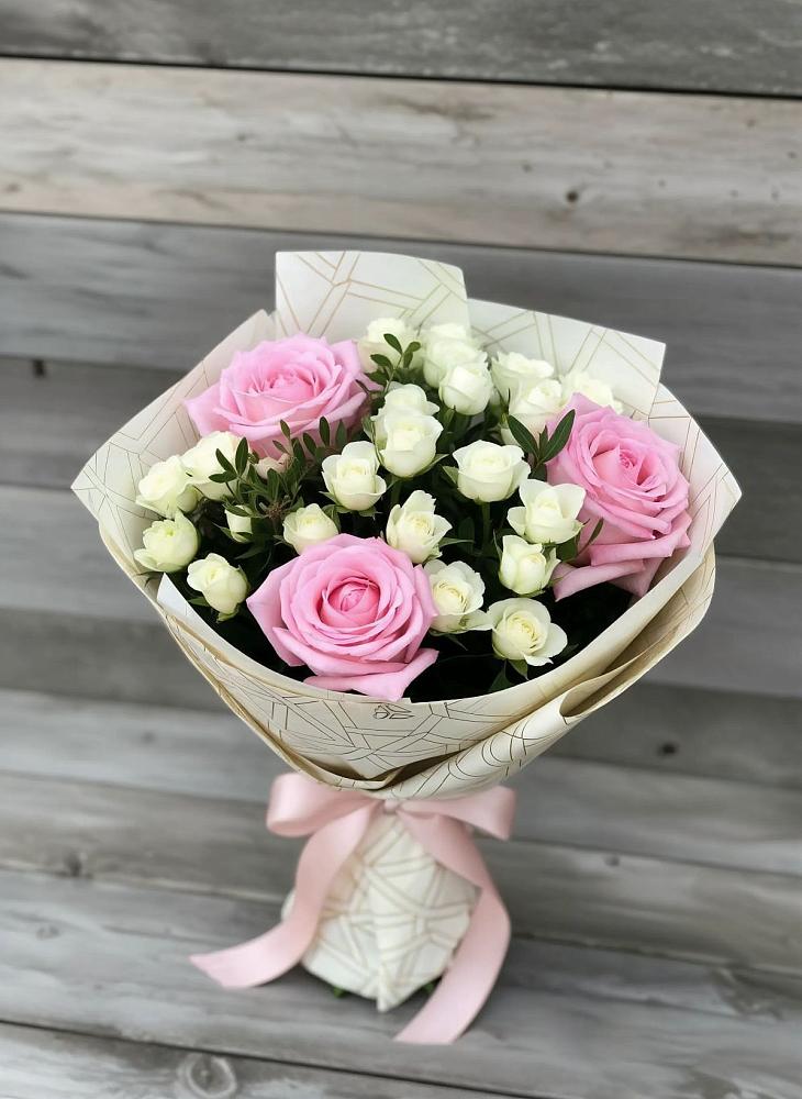 Букет цветов из: Розы в Ленинкенте