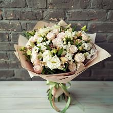 Букет цветов из:  Альстромерии, Розы и Хризантемы в Ленинкенте
