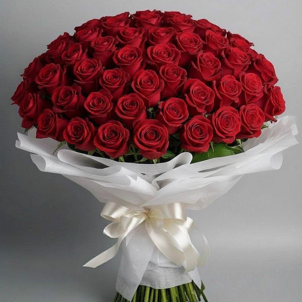 Букет 101 Красная роза Блэк Мэджик в Ленинкенте