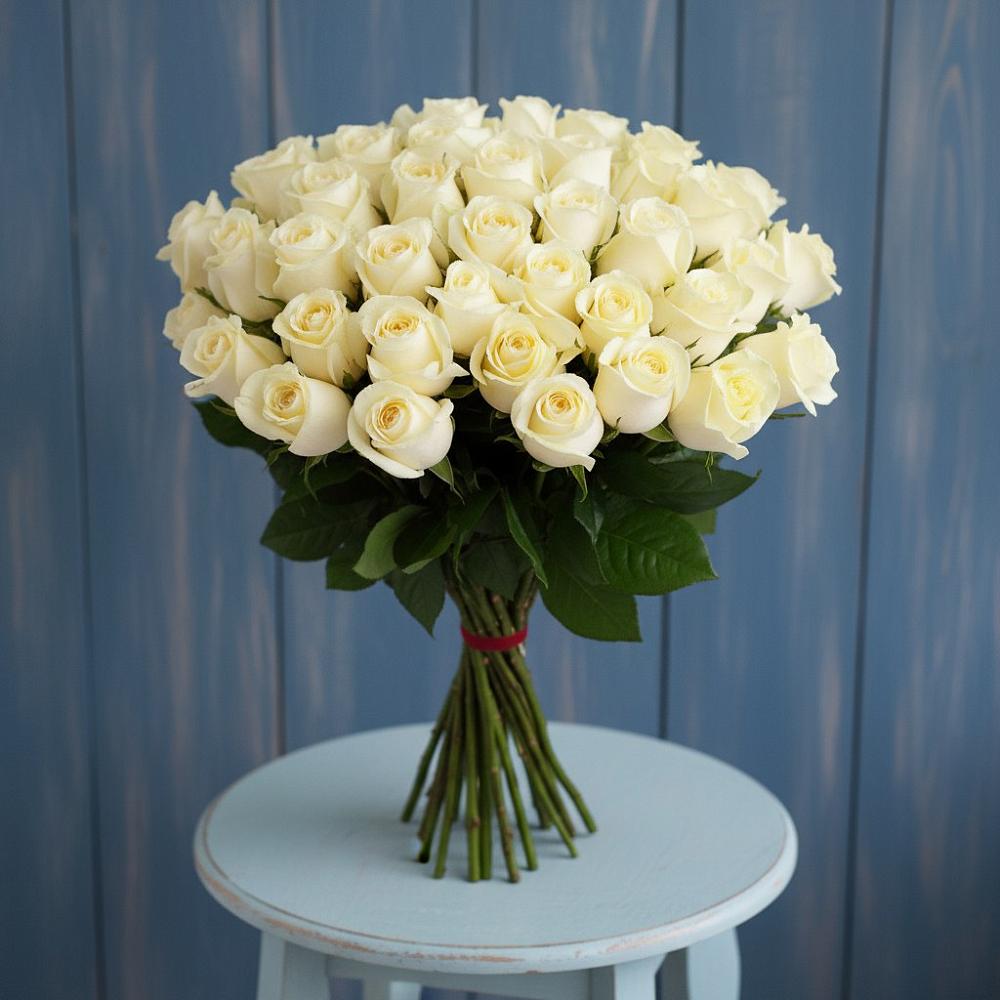 Букет 51 Белая роза Эдлесс Лав в Ленинкенте
