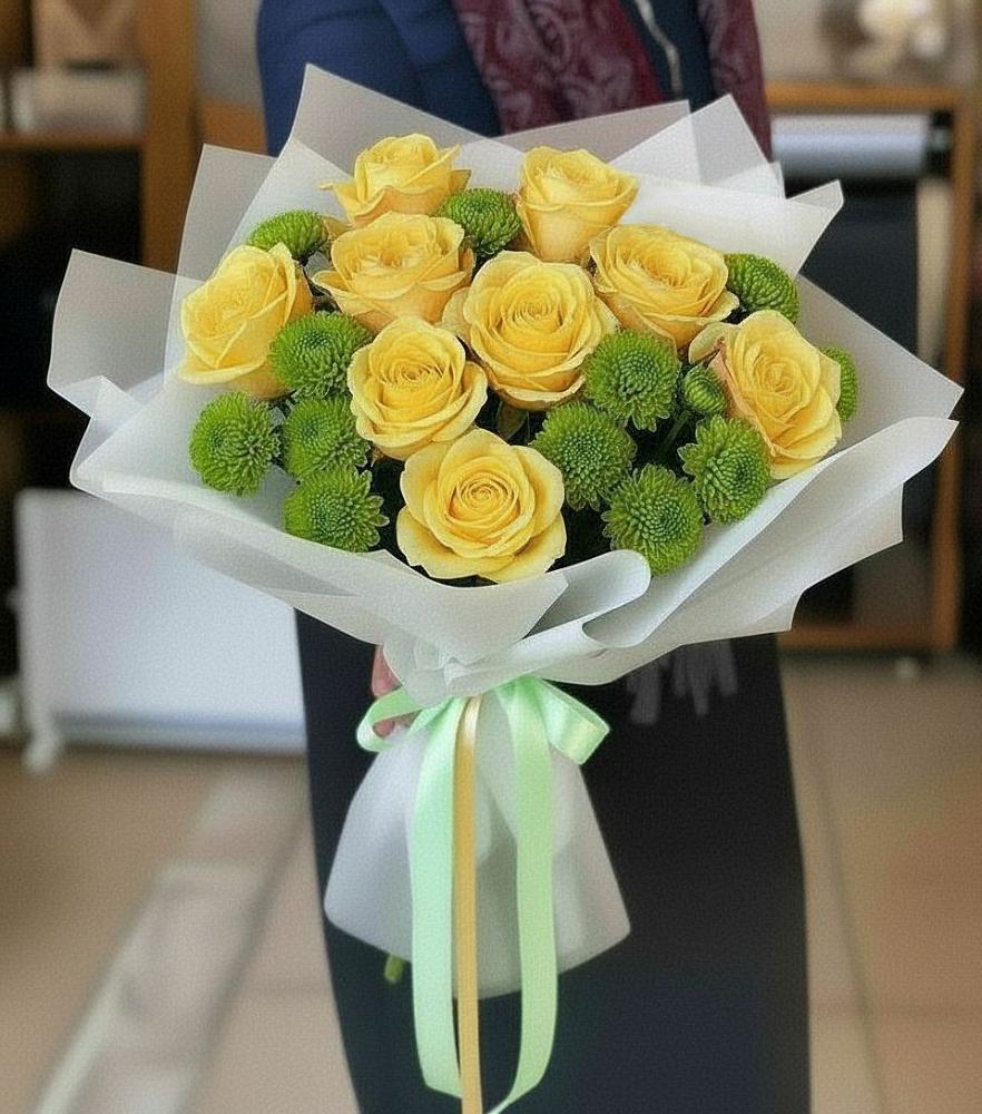 Букет цветов из: Хризантемы и Розы в Ленинкенте