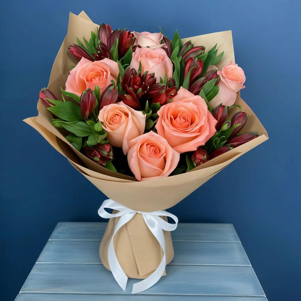 Букет цветов из: Розы и Альстромерии в Ленинкенте