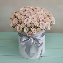 Цветочная композиция из Розы в шляпной коробке в Ленинкенте