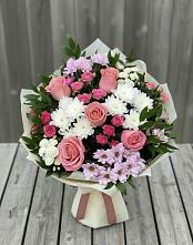 Букет цветов из:  Альстромерии, Гвоздики, Розы и Хризантемы в Ленинкенте