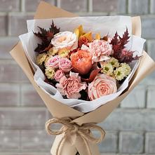 Букет цветов из:  Гвоздики, Хризантемы и Розы в Ленинкенте