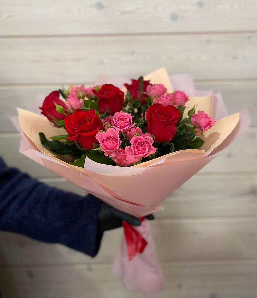 Букет цветов из: Розы в Ленинкенте